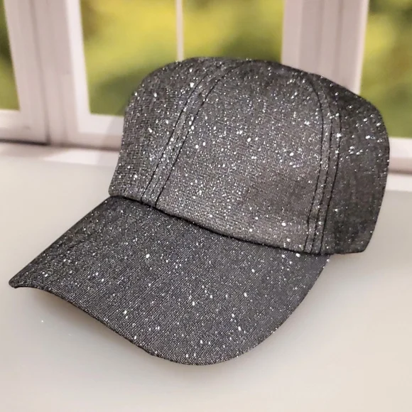 Black silvery metallic pony cap lightweight sporty - Picture 1 of 7